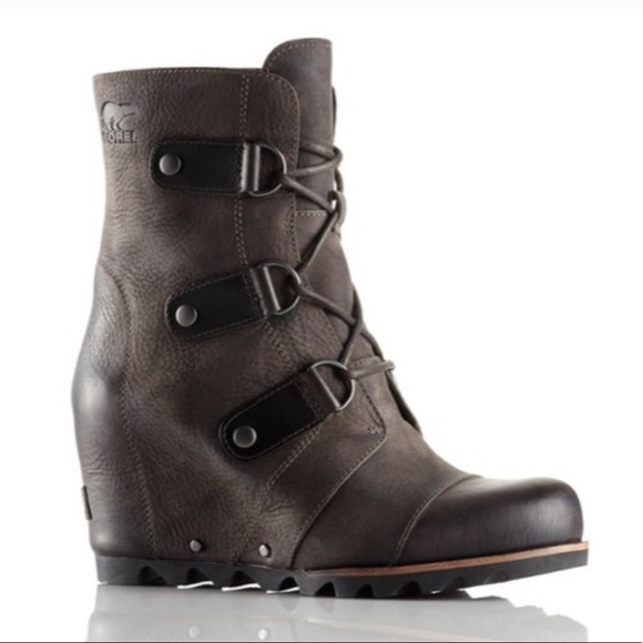 Sorel Shoes - SOREL Joan of Arctic Wedge Mid Boots Grill…